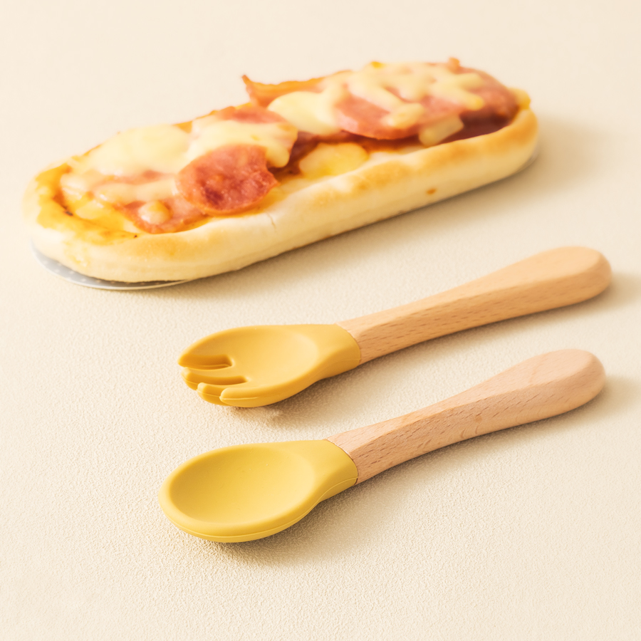 Mamaplan シリコーンベビースプーンフォーク木製ハンド - Baby Food Feeder のレビューと価格