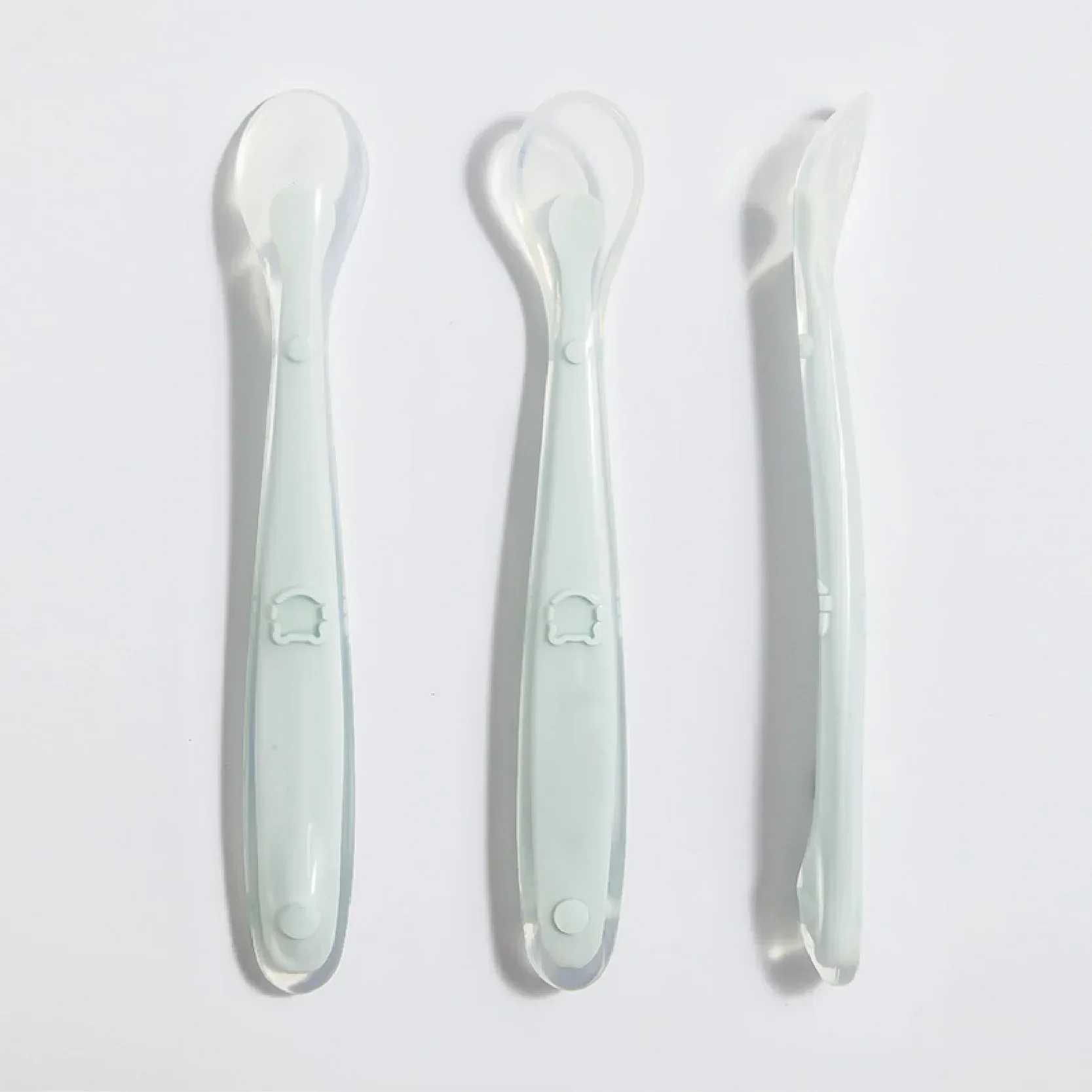 ソフトシリコンベビースプーン幼児補完食給餌トレーニングスプー - Baby Food Feeder のレビューと価格